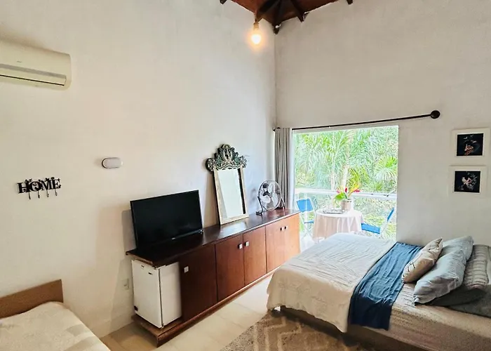 Quarto Em Casa De Praia Com Estacionamento